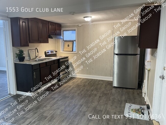 Building Photo - 1553 Golf Club Ln