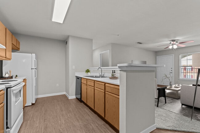 Echo Station Apartments