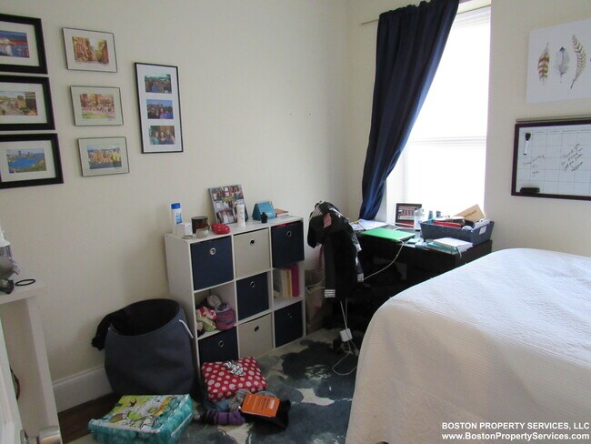 Photo - 16 Sewall St Unit 2