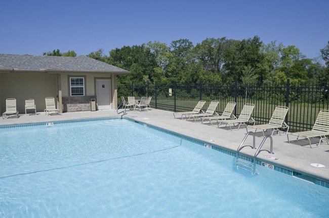 Relax By The Pool - Woodland Townhomes