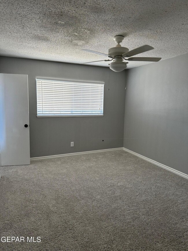 Photo - 323 Rio Tinto Dr