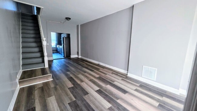 Building Photo - Beautiful Two Bedroom, Plus a Pass Through...