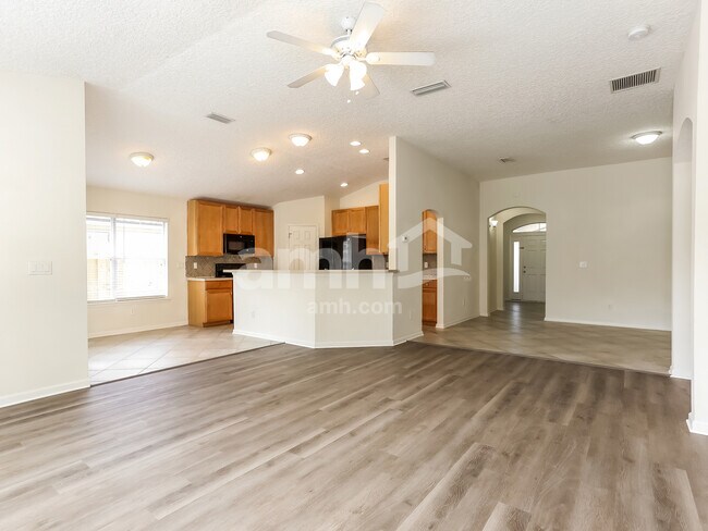 Photo - 96687 Commodore Point Dr