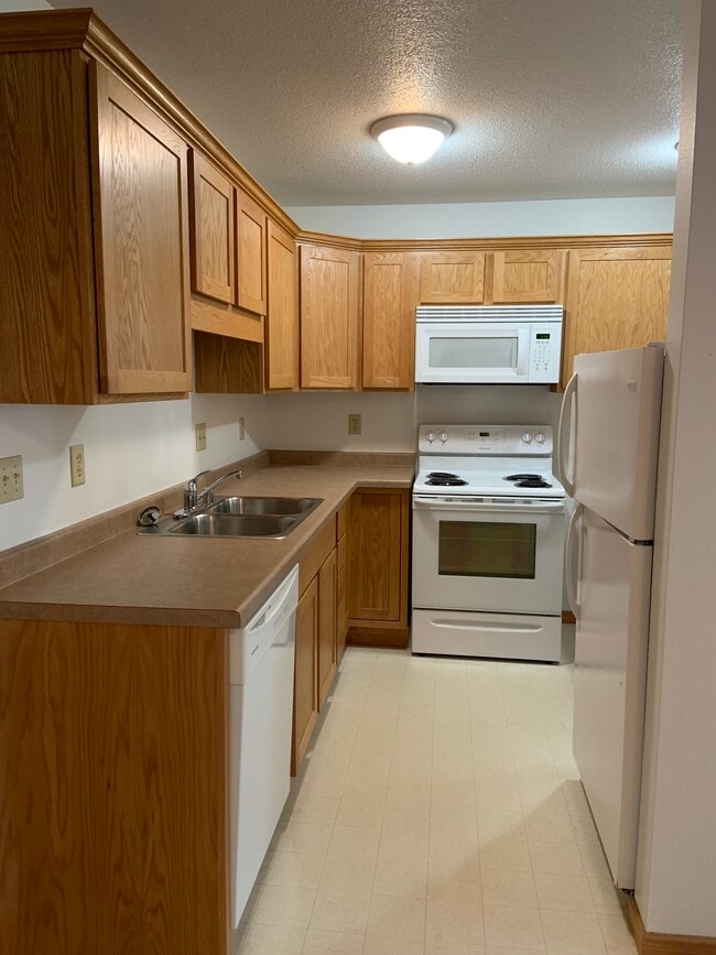 Building Photo - 224 Liberty St Unit 2