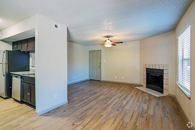 Interior Photo - Chevy Chase Downs Rental
