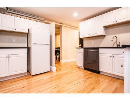 Photo - 289 Beacon St Unit 2
