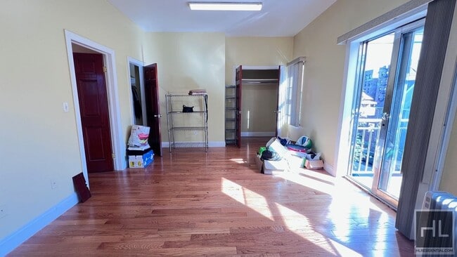 Photo - 502 E 5th St Unidad 3