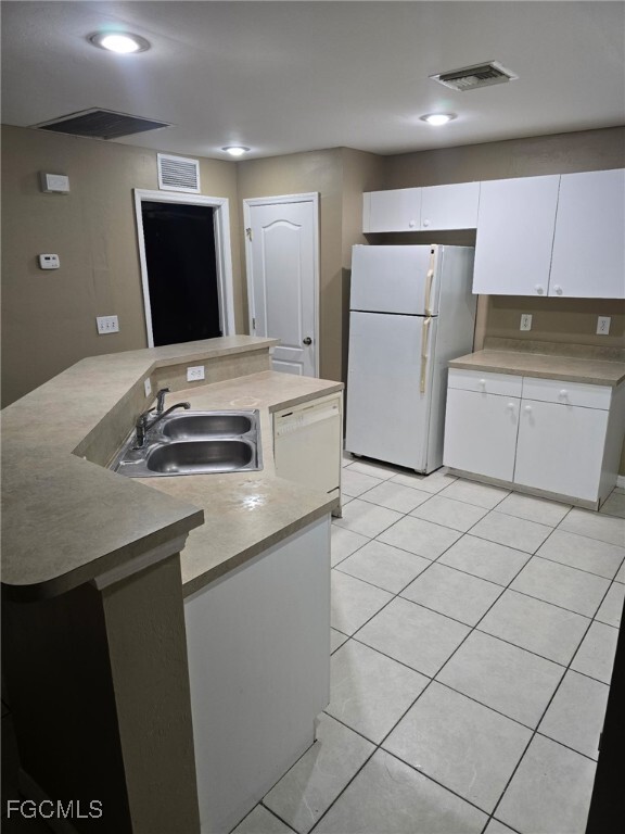 Photo - 2421 Churchill Ave N