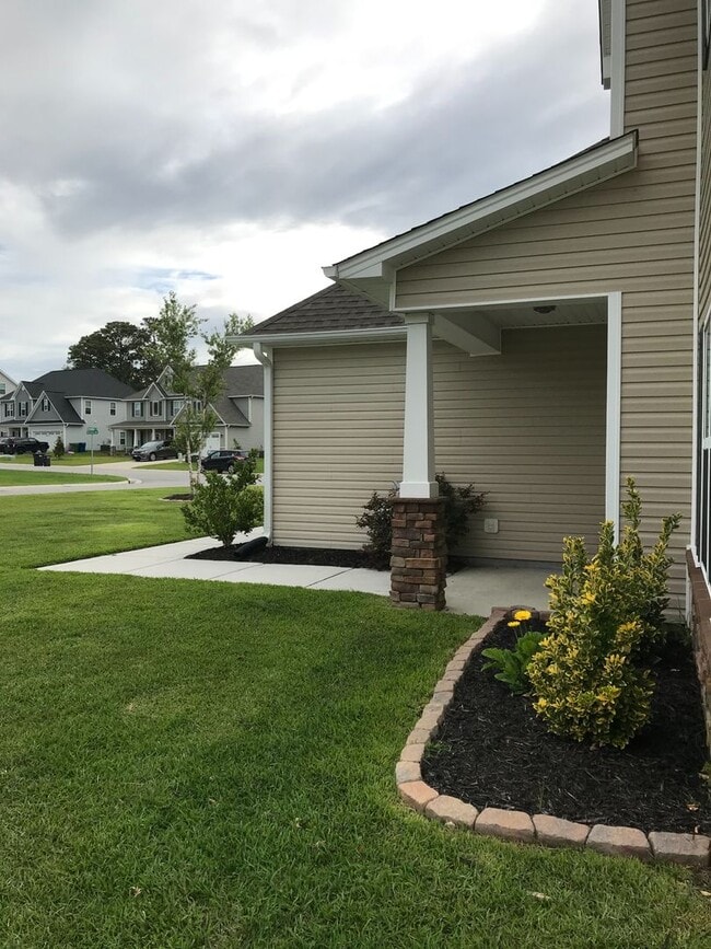 Photo - Regal Home on Regatta Way!