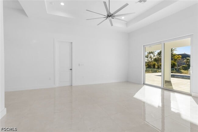 Photo - 1026 Nelson Rd N