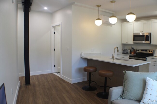 Photo - 110 Hotel St