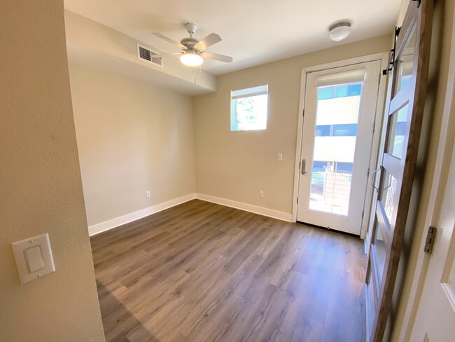 Photo - 310 City Center Dr