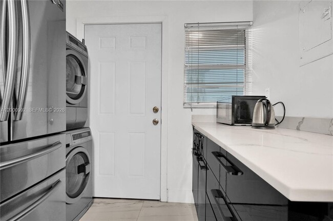 Photo - 1750 NE 191st St Unit 710-2