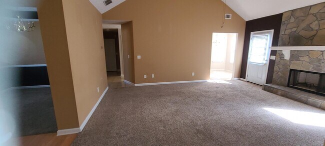 30 Princeton Ct