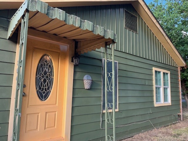 Photo - 1806 N Ave S