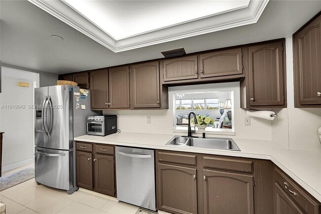 Photo - 3200 Port Royale Dr N Unit 1009