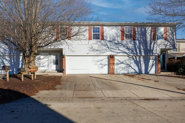 Photo - 250 Parktrail Rd