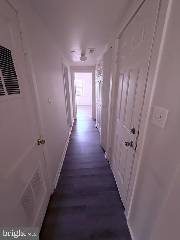 Photo - 520 Baltic Ave Unit B