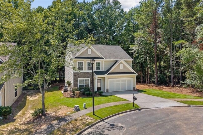 2626 Fresian Ct NE