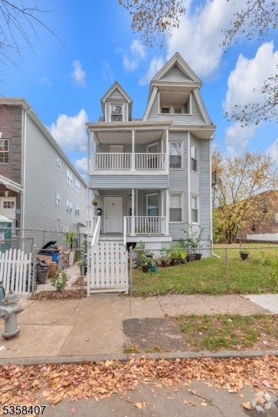 Building Photo - 66 N 15th St Unit 2 Rental