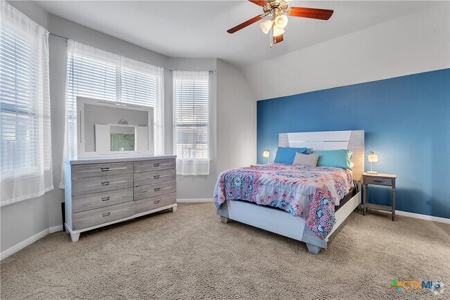 Building Photo - 3309 Castleton Dr Rental