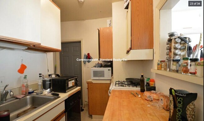 Photo - 100 St Mary's St Unit 8