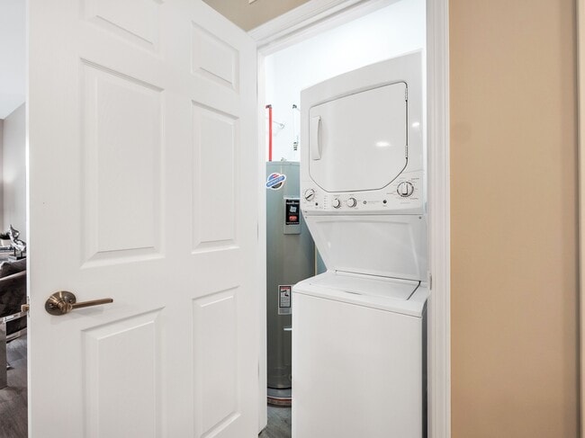 Photo - 4 Corners Lakeside Apartments - White Lake...