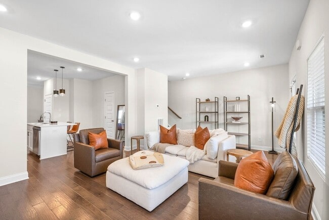 Photo - 967 Nance Ln