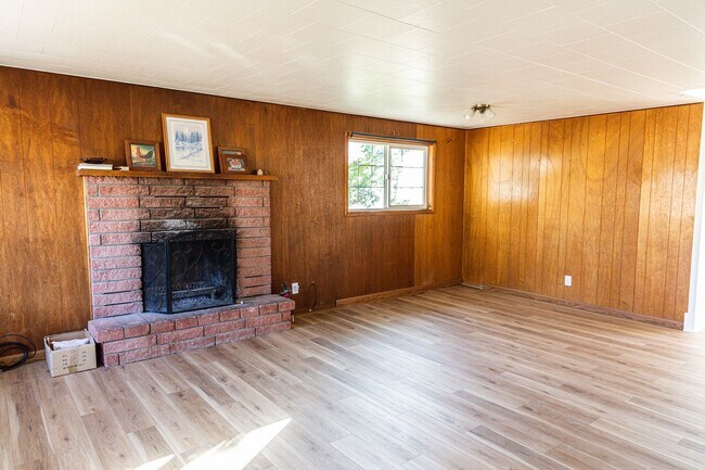 6690 Old Ranch House Rd