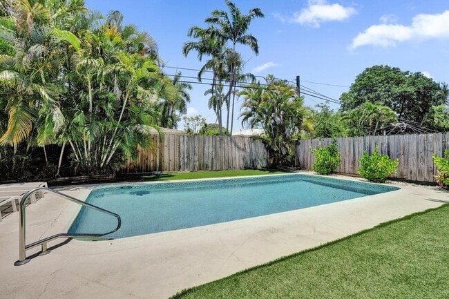 Photo - 3201 SW 16th Ct