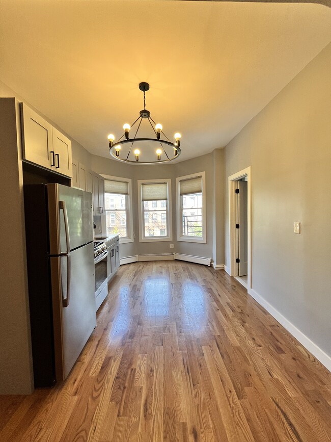 Photo - 17 Madison Ave Unidad 2