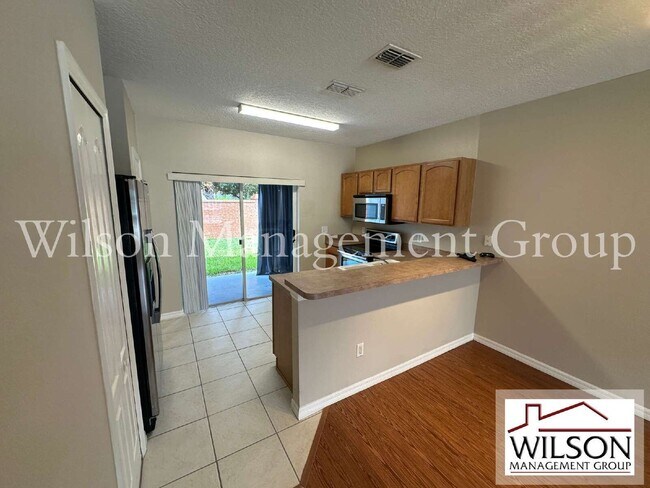 Photo - 538 Wilton Cir