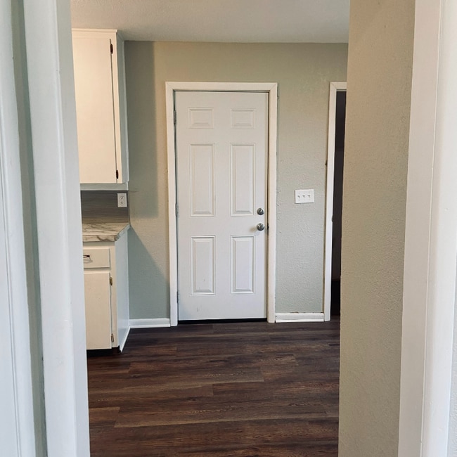 Photo - 1621 Crawford St