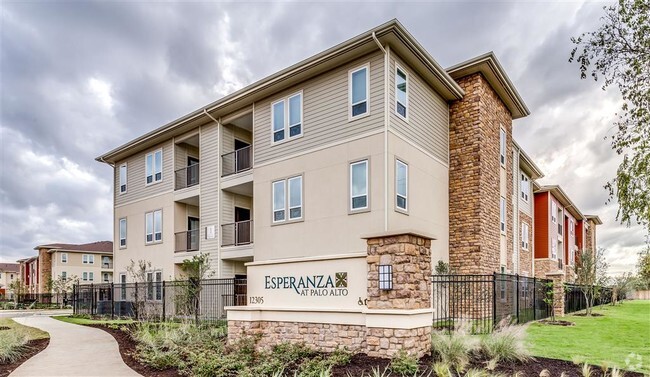 Building Photo - Esperanza At Palo Alto Rental