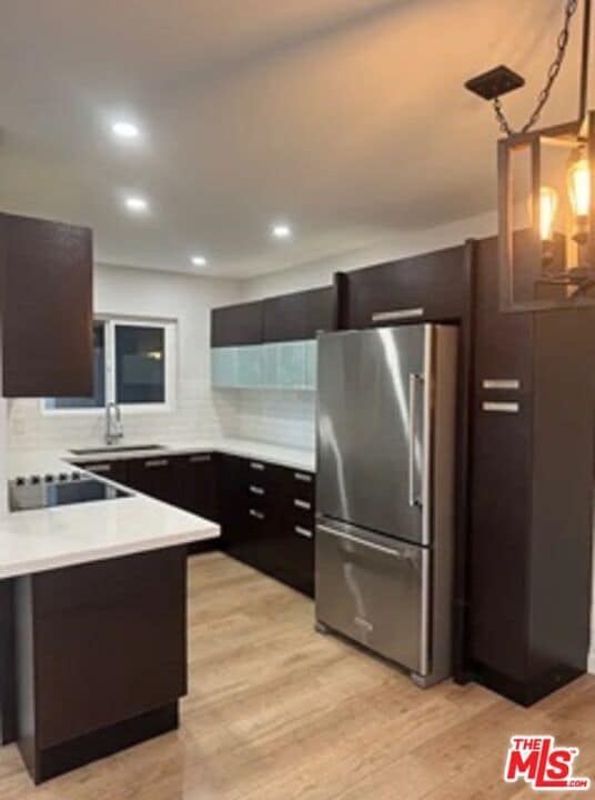 Photo - 5300 Fairview Blvd Unidad 6 Rental