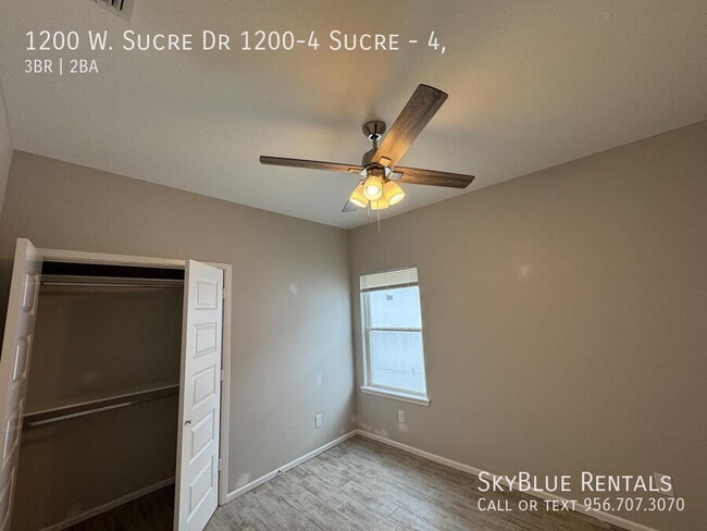 Building Photo - 1200 W Sucre Dr Unit 4,