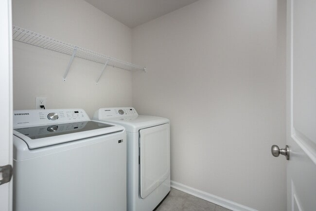 Photo - Pine Ridge Place