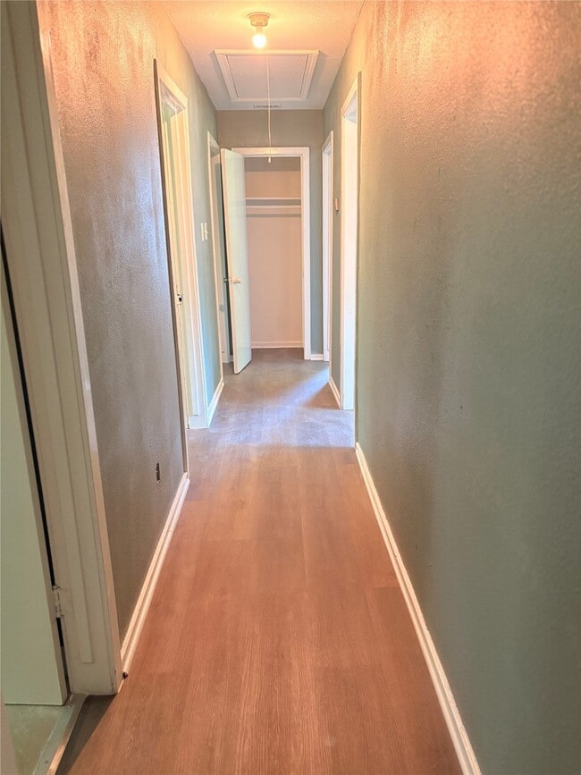 Building Photo - 4323 Groton Dr Rental