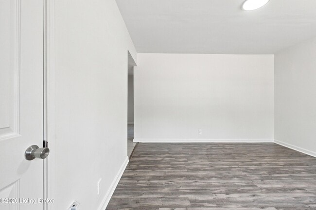Photo - 5117 Alba Way
