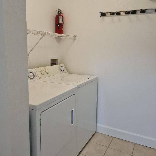 Anzio Court Palm Beach Gardens FL 33410 Condo Unit 202 Condo Anzio Court Palm Beach Gardens FL 33410 Condo Unit 202 Condo