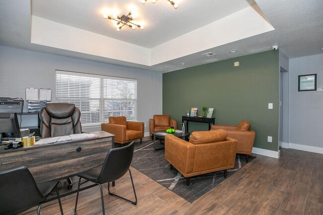 Photo - Summit Ridge