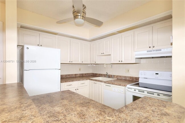 Photo - 9448 S Belfort Cir Unit 116