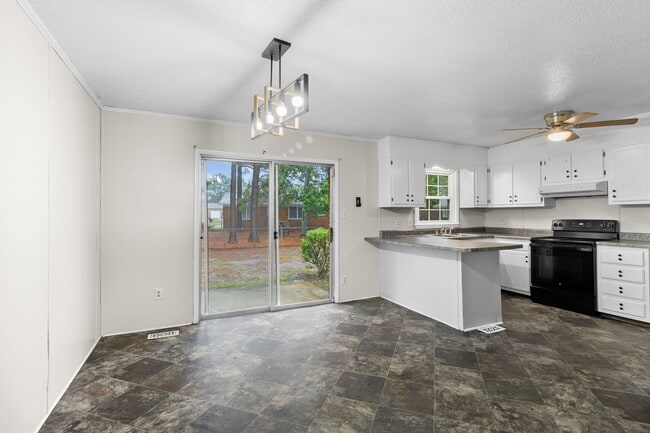Photo - 1493 Argon Ave