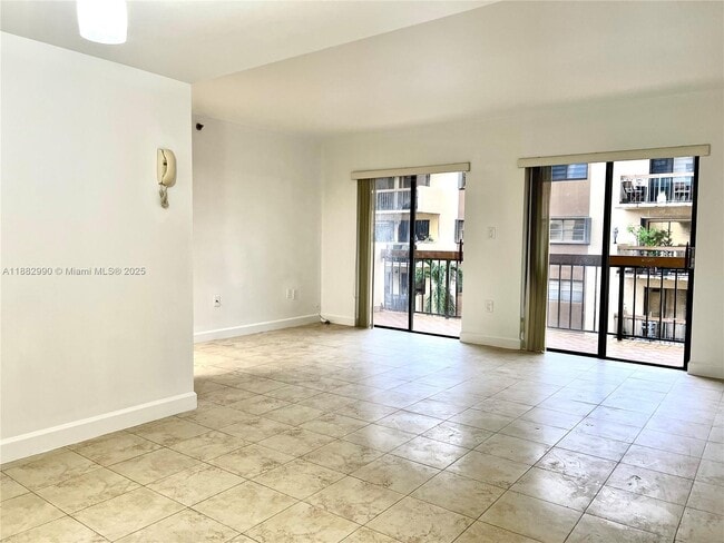 Photo - 5249 NW 7th St Unit 303