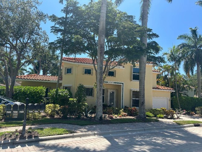 Photo - 10100 Larkspur Ln