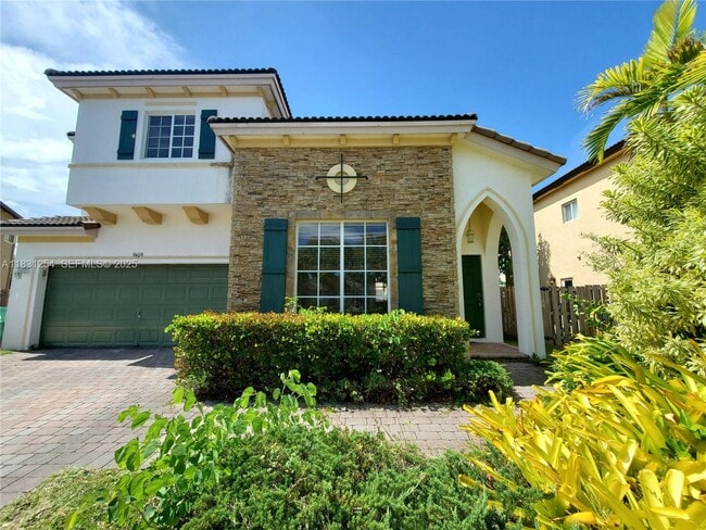 Photo - 9409 SW 225th St