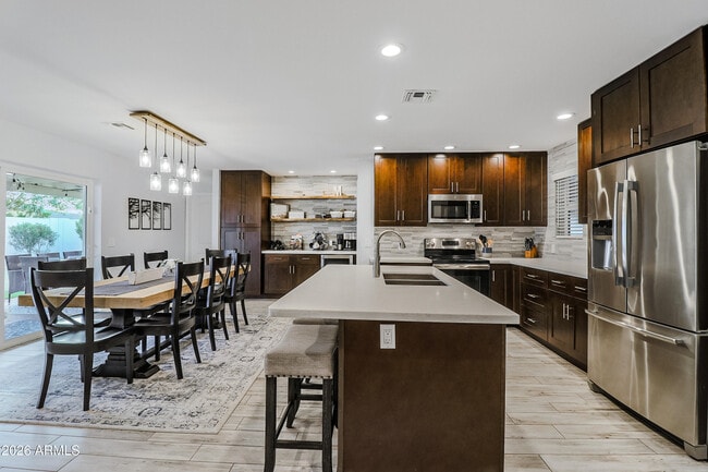 Photo - 8501 E Jackrabbit Rd