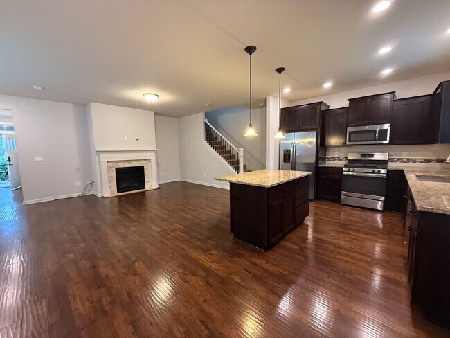 Photo - Impressive North Plains Home Backing to Protected Green Space – Move-In Ready!