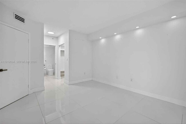 Photo - 5077 NW 7th St