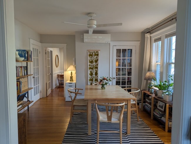 Building Photo - 65 Reservoir St Unit 65